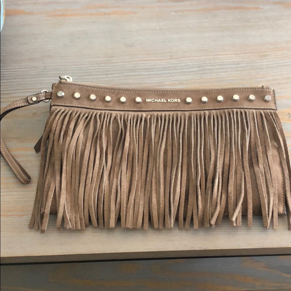 MICHAEL KORS CLUTCH